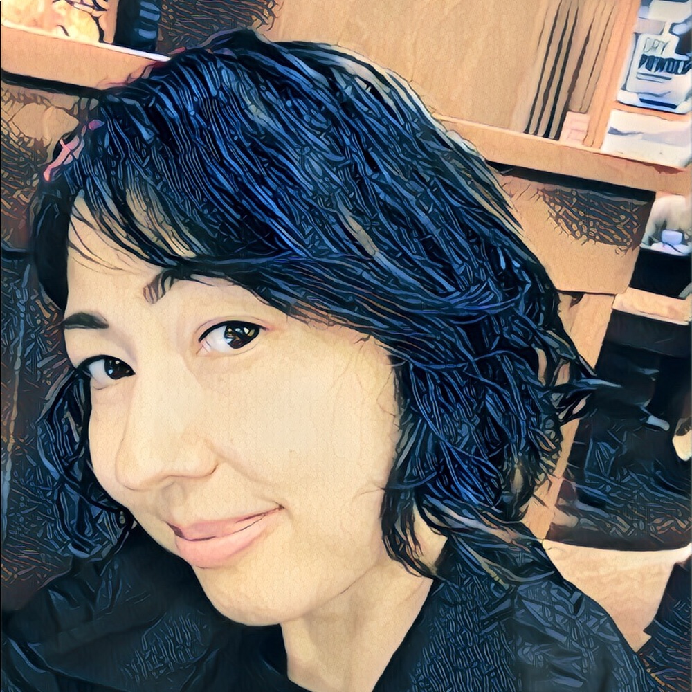 Meet your Posher, Aya